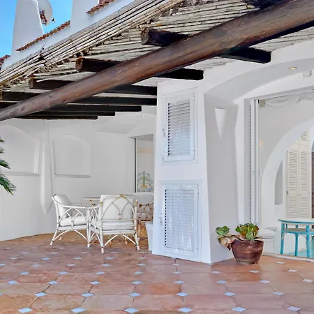 Terrazza Sul Mare A * بورتو كيرفو